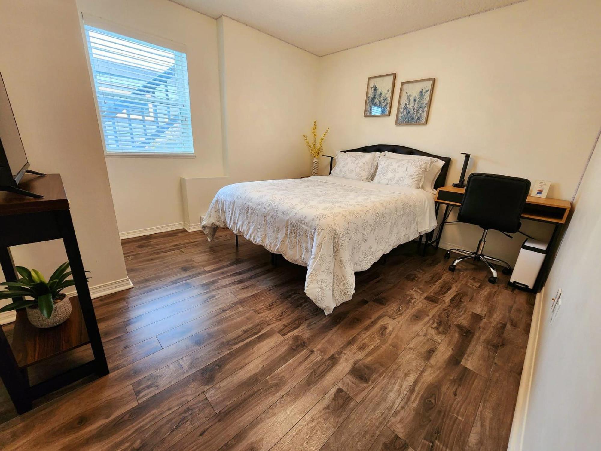 Adorable 1- Bedroom Suite In Langford Victoria Kültér fotó